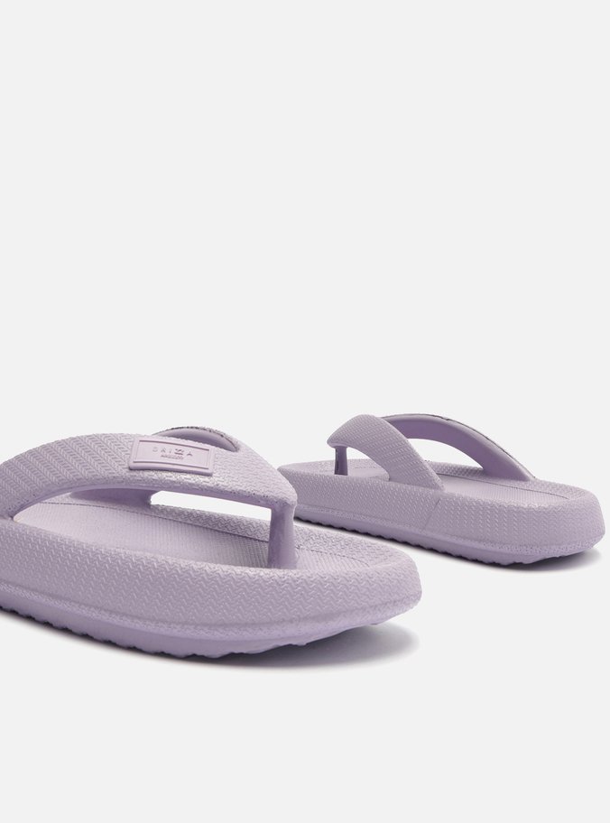 Chinelo de Dedo Roxo Pillow Brizza