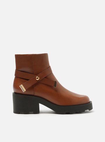 Bota Marrom Couro Cano Curto Salto Alto Tira