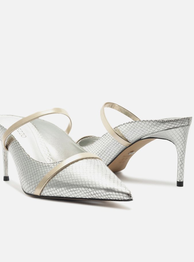 Mule Prateada Skin Salto Fino Tiras