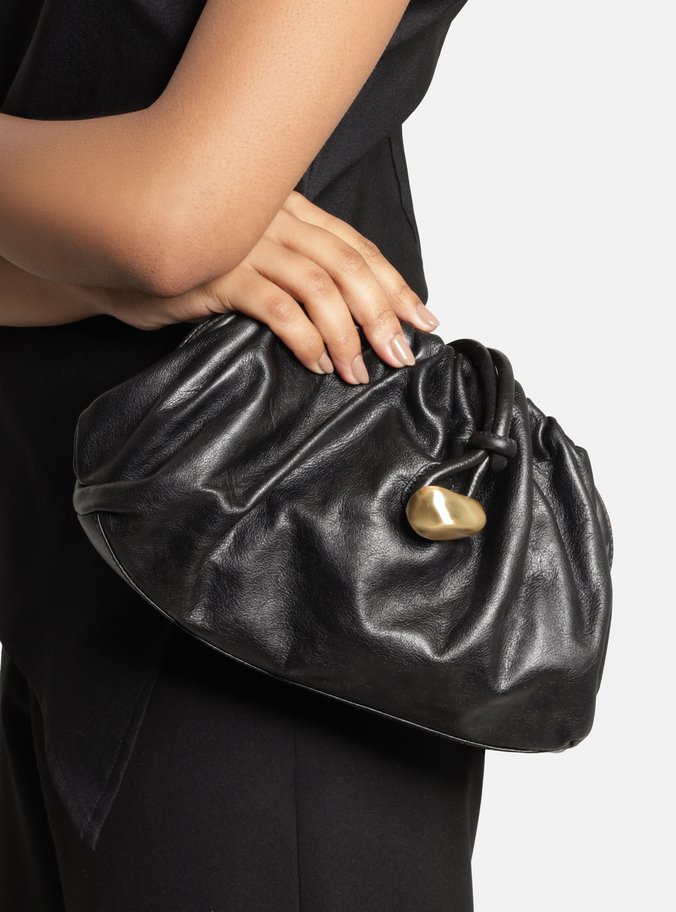 Bolsa Clutch Preta Couro Média Corrente