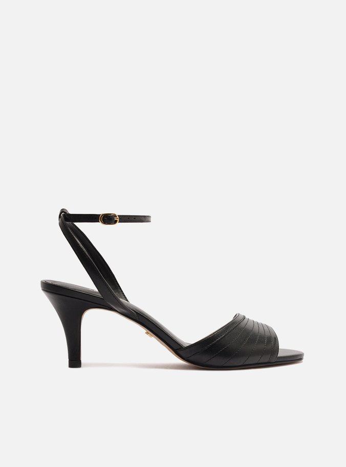 Sandália Preta Couro Salto Fino