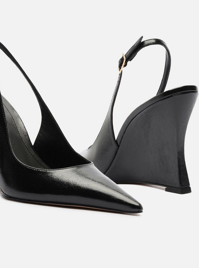 Scarpin Preto Couro Salto Anabela Slingback