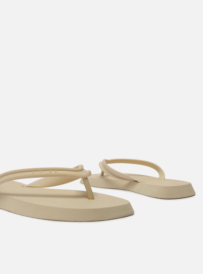 Chinelo de Dedo Off-White Tira Sport