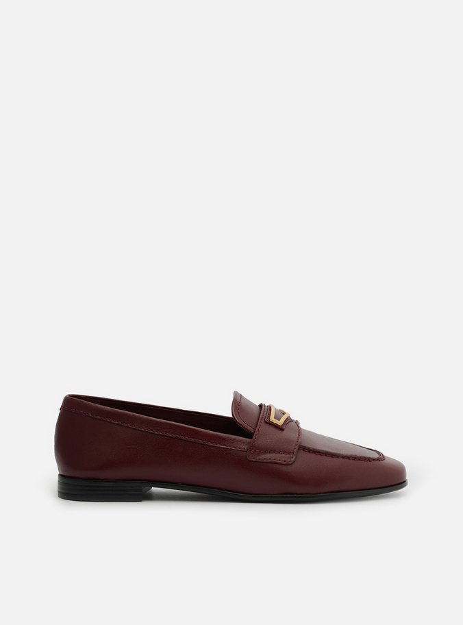 Mocassim Vermelho Couro Tira Metal