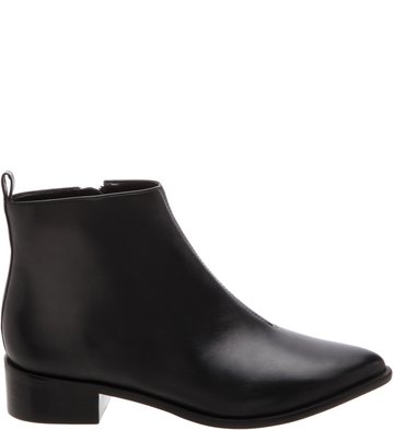 Bota Couro Bico Fino Cano Curto Night Preta