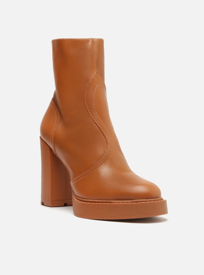 Bota Marrom Couro Cano Médio Salto Bloco Detalhe