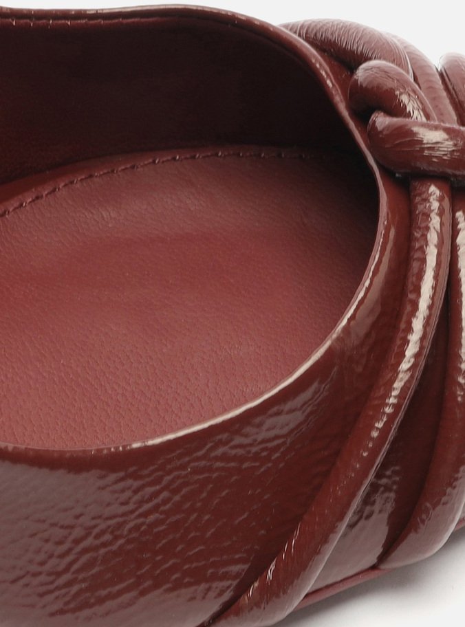 Scarpin Vermelho Verniz Salto Fino Tiras