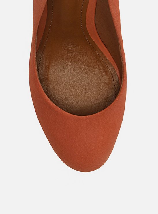 Scarpin Laranja Couro Soft Rum
