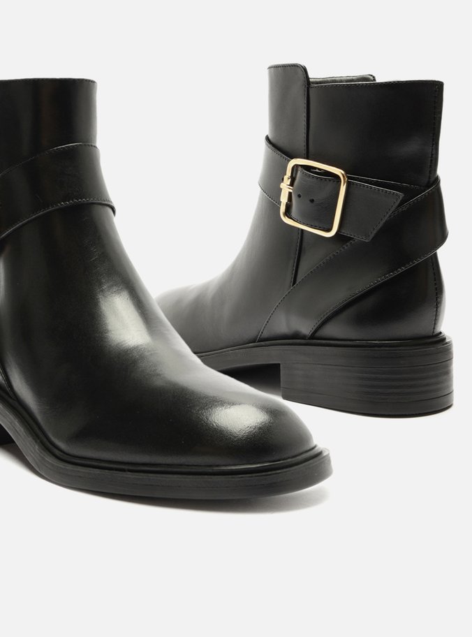 Bota Preta Couro Cano Curto Fivela Riding
