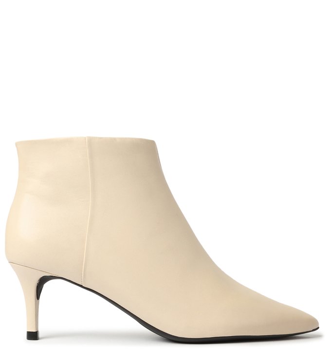 Bota Off-White Couro Cano Curto Salto Fino