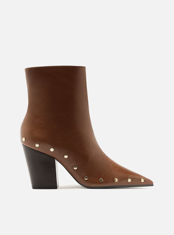 Bota Marrom Couro Bico Fino Metais