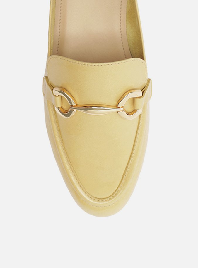Mocassim Amarelo Couro Bridão Metálico Básico Luma