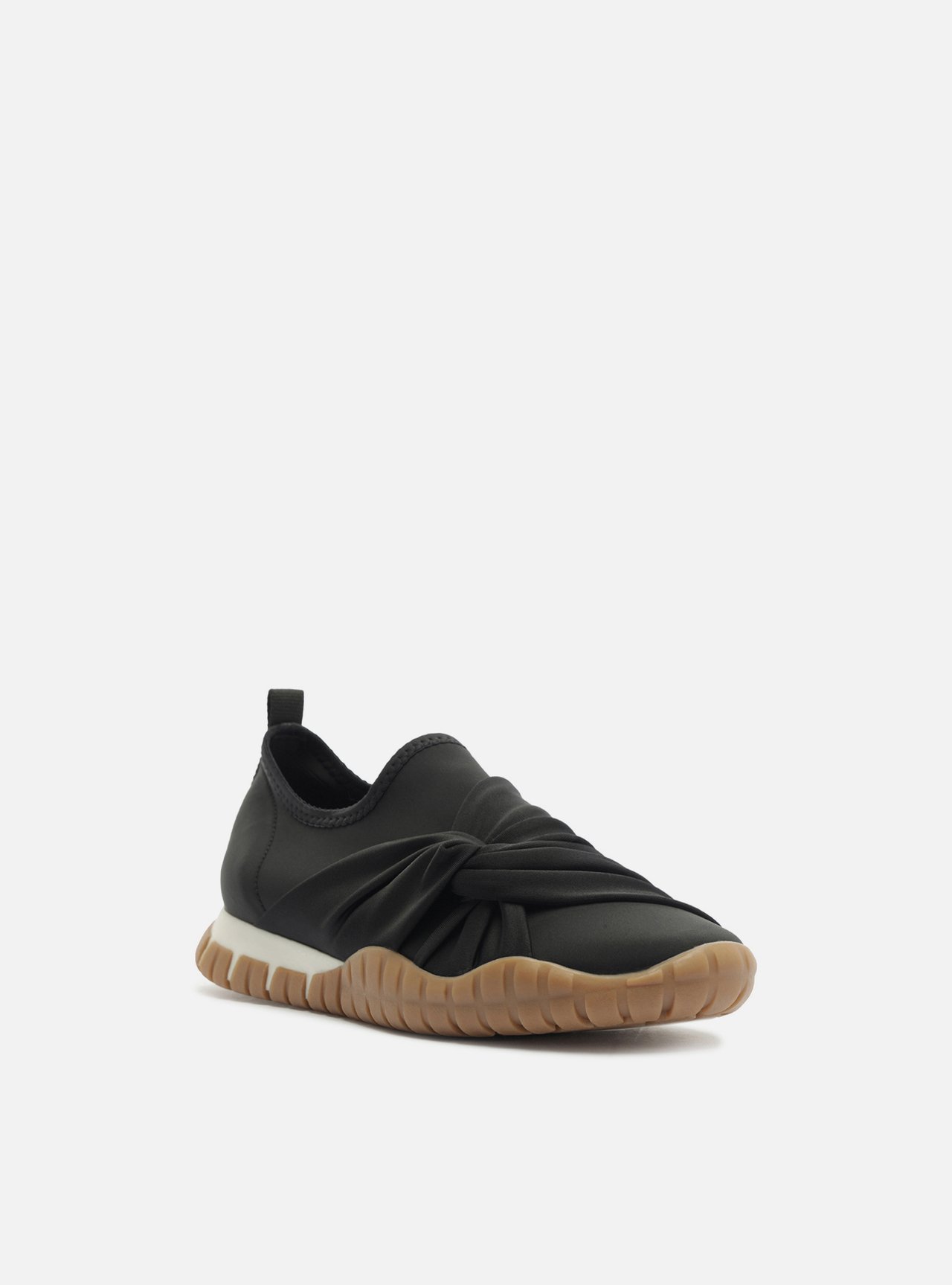 Tênis Slip On Preto Tecido Sola Emborrachada — foto 2