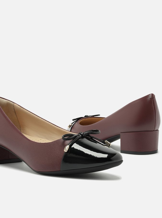 Scarpin Multineutro Couro Salto Baixo Laço Soft