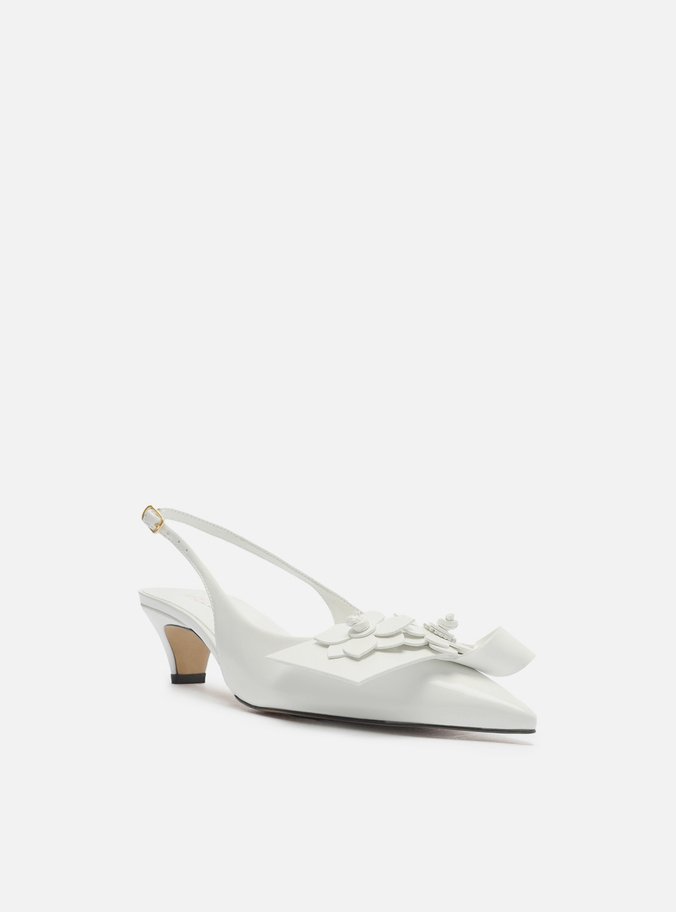 Scarpin Branco Bico Fino Slingback Flores