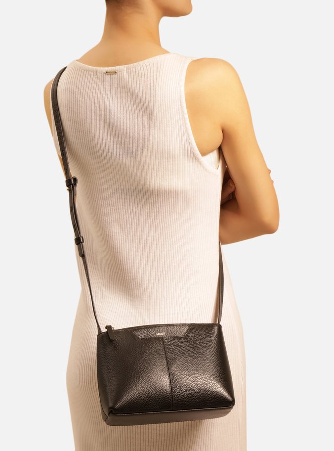 Bolsa Tiracolo Preta Couro Pequena Recorte