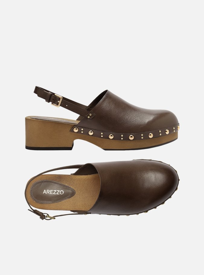 Mule Clog Marrom Couro Salto Médio Tira