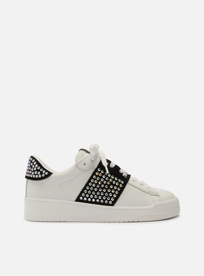 Tênis Branco Couro Detalhe Lateral Preto