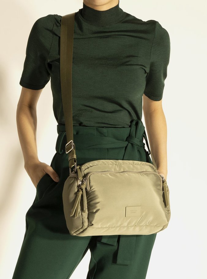 Bolsa Tiracolo Verde Nylon Média Bolso