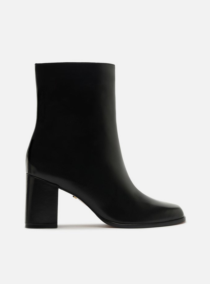 Bota Preta Couro Salto Bloco