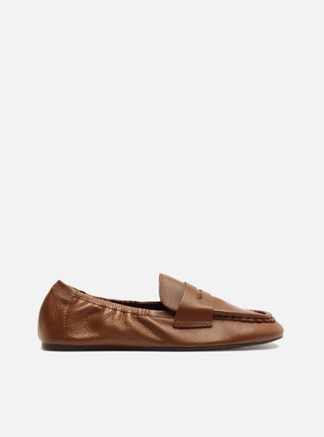 Mocassim Marrom Couro Bico Quadrado Soft