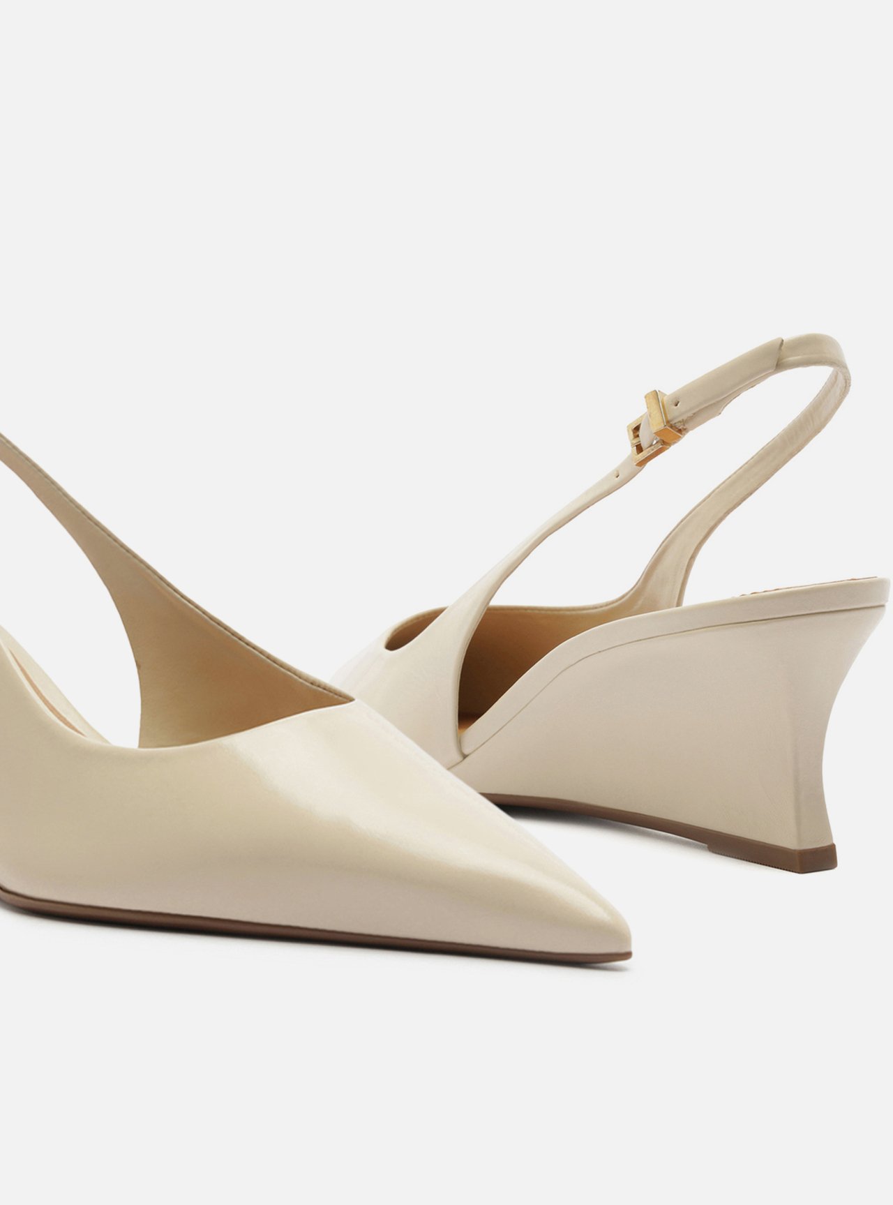 Scarpin Off White Couro Salto Baixo Anabela Slingback — foto 4