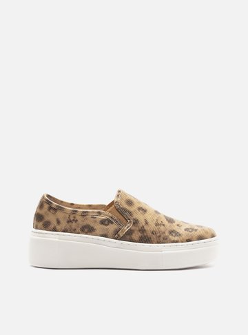 Tênis Slip On Animal Print Sola Alta Básico