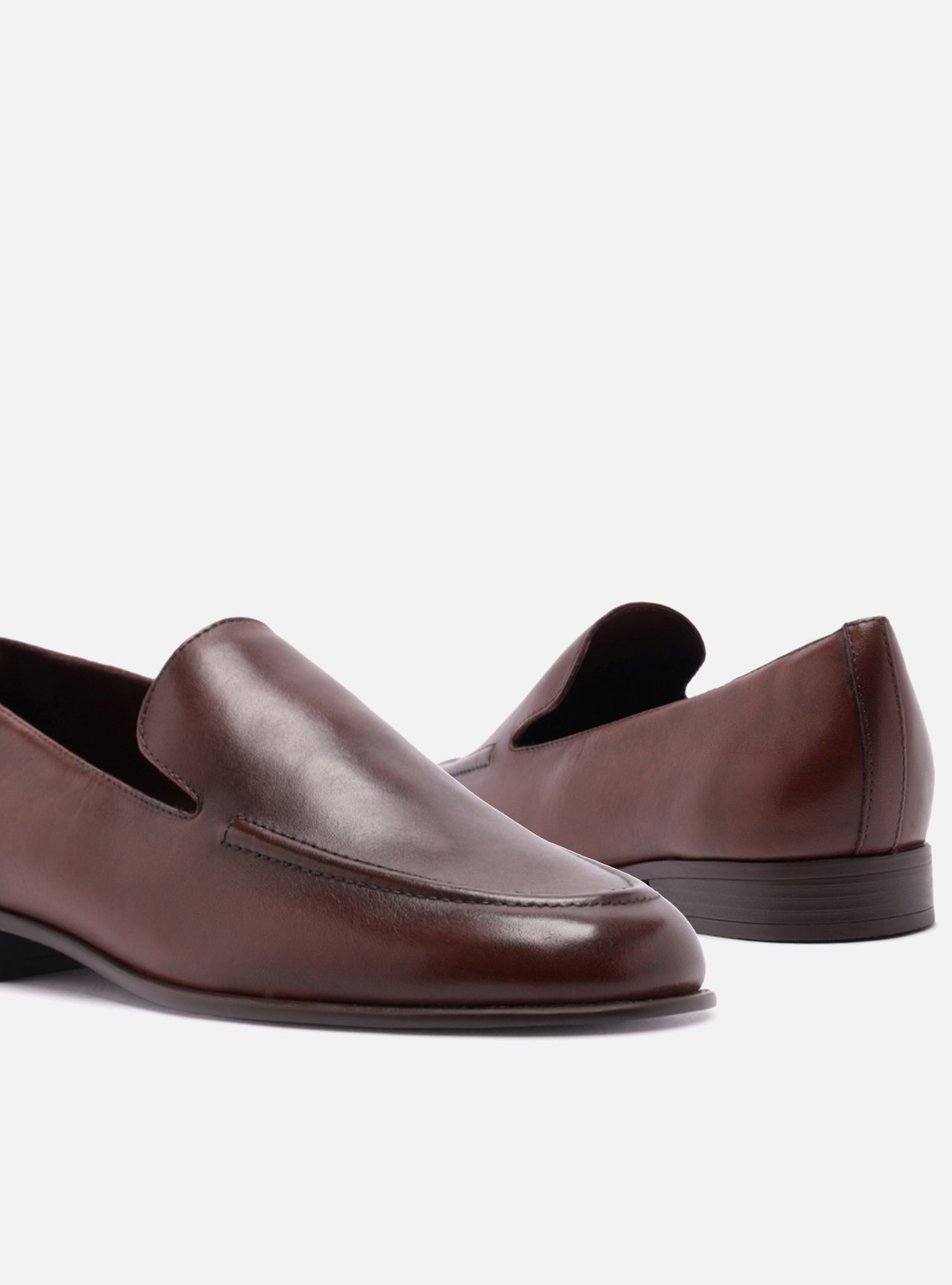 Mocassim Bordô Couro Bico Redondo — foto 4