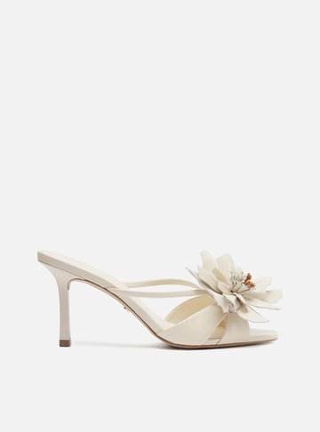 Mule Branca Couro Salto Fino Flor