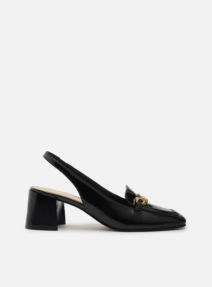 Loafer Preto Verniz Salto Bloco Metal Triângulo