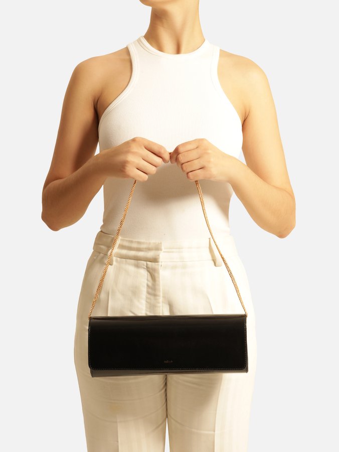 Bolsa Tiracolo Preta Couro Pequena Alongada