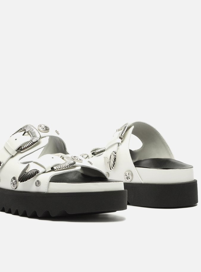 Sandália Branca Couro Flatform Fivelas Metais