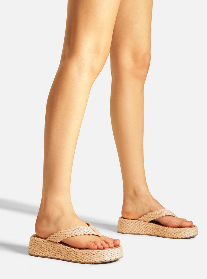 Tamanco Bege Palha Flatform Thong