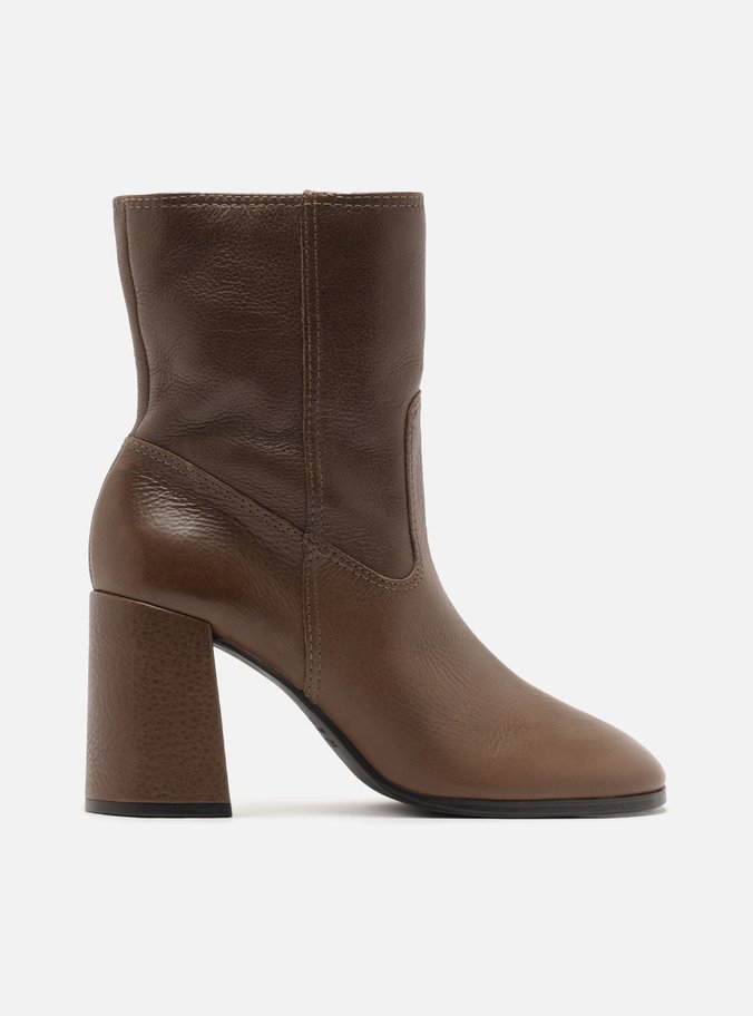 Bota Marrom Couro Salto Médio Cano Curto