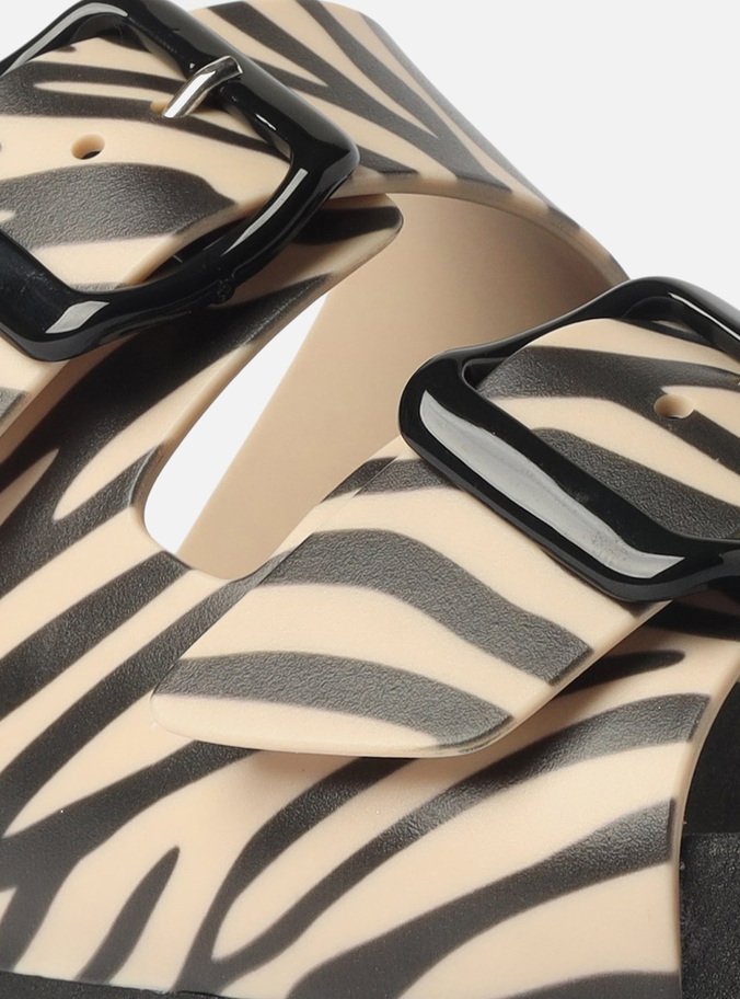 Rasteira Preta Injetada Animal Print Zebra