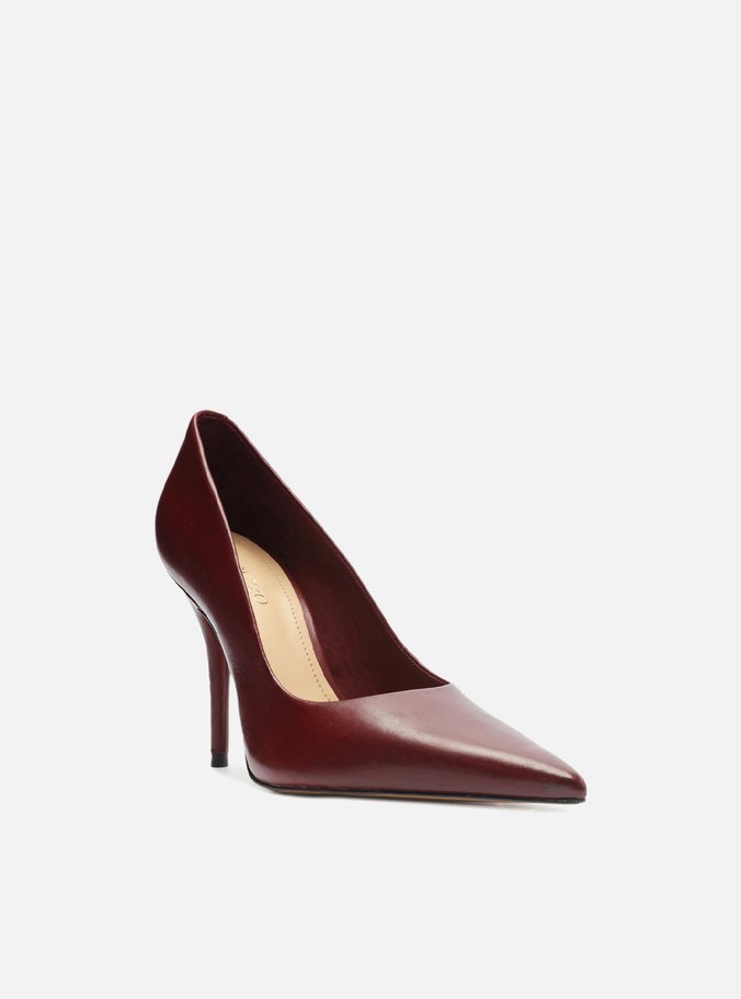 Scarpin Vermelho Couro Salto Fino Bico Fino