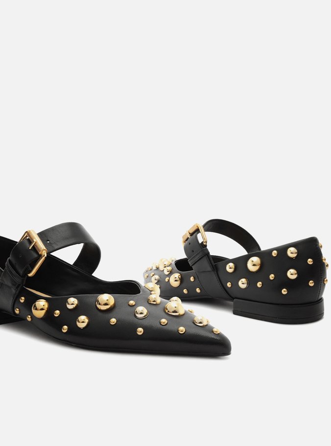 Sapatilha Preta Couro Maxi Tachas
