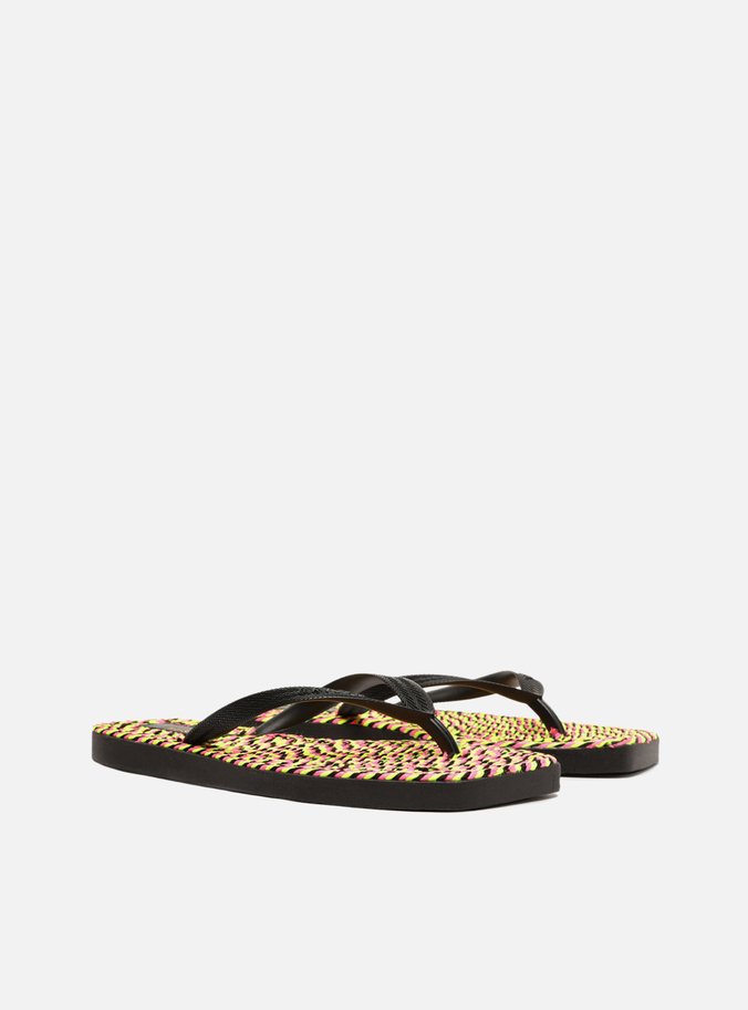 Chinelo de Dedo Preto Square Crochê Brizza