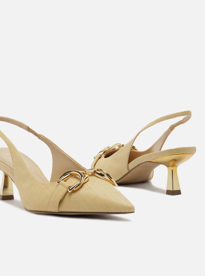 Scarpin Nude Tecido Bico Fino Slingback Bridão