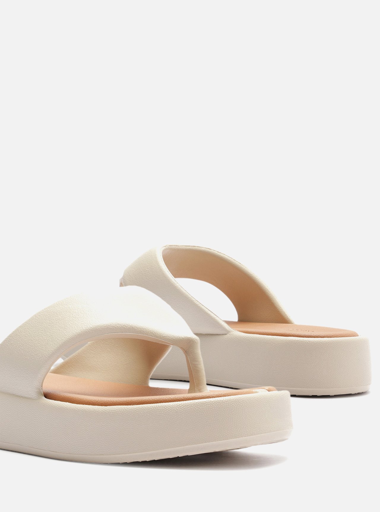 Sandália Branca Flatform Bicolor Tira — foto 4