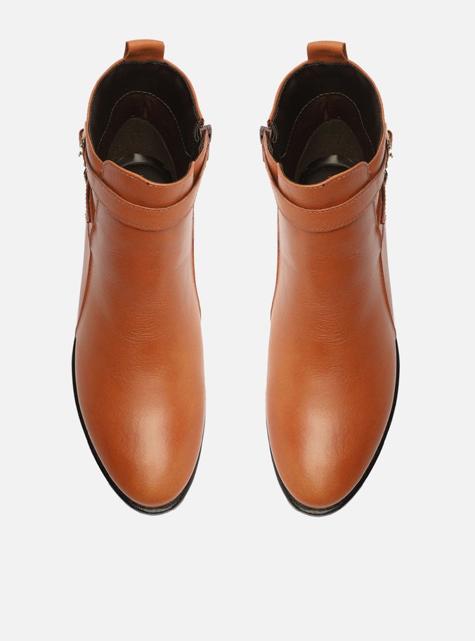 Bota Marrom Couro Cano Curto Tiras Fivelas