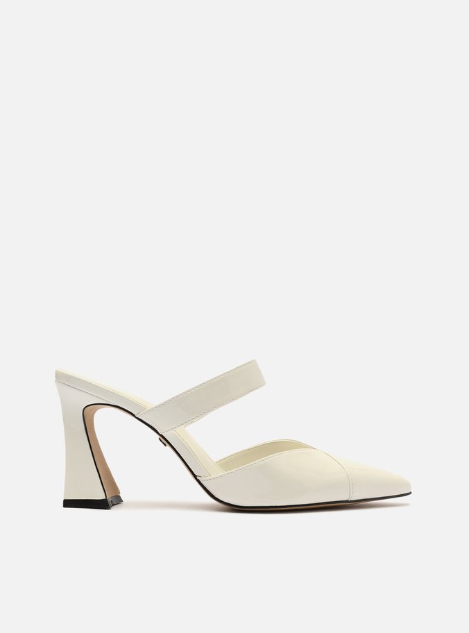 Scarpin Branco Verniz Salto Flare Selena