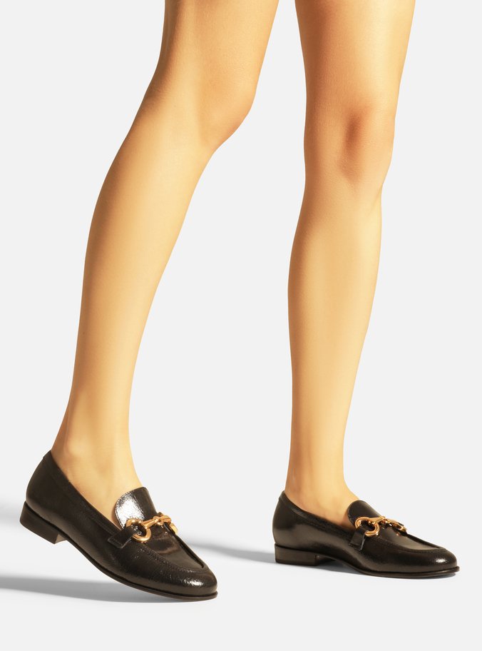 Mocassim Preto Couro Shine Bridão Dourado