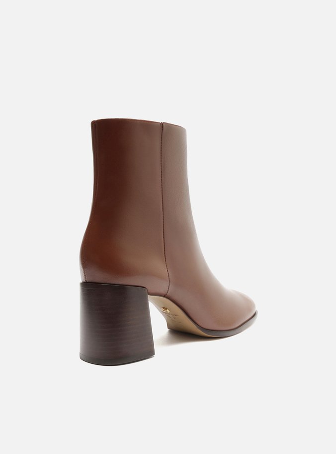Bota Marrom Couro Cano Curto Salto Médio Lisa