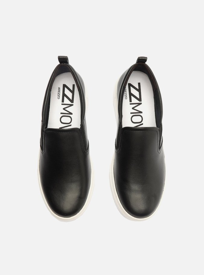 Slip On Preto Couro Flatform Básico