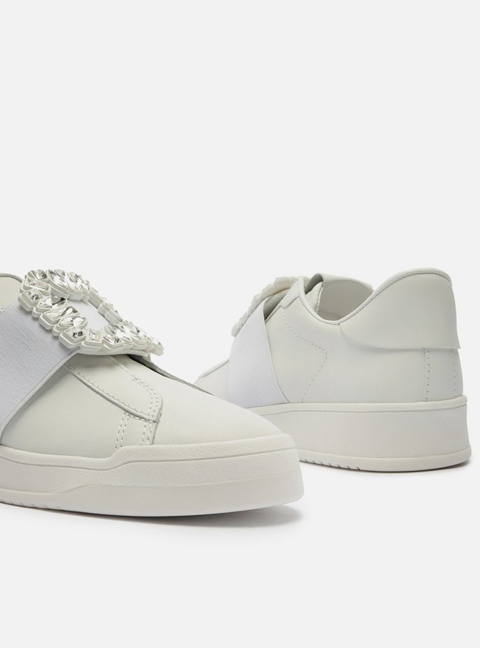 Tênis Slip On Branco Couro Pedraria