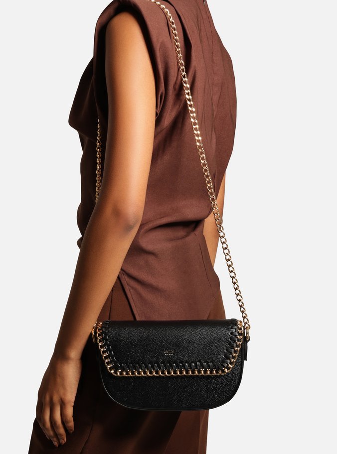 Bolsa Tiracolo Preta Pequena Corrente
