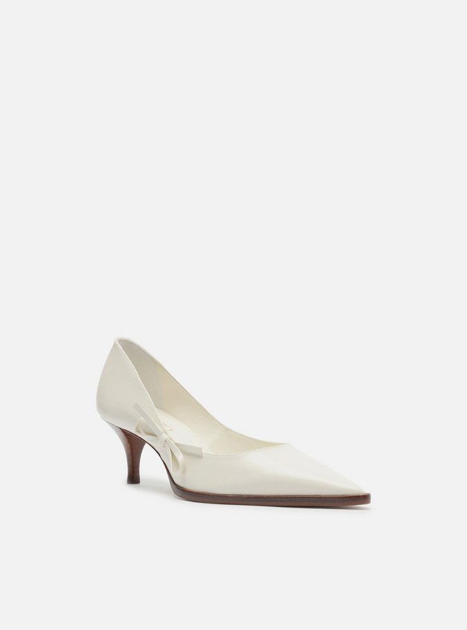 Scarpin Branco Couro Salto Kitten Laço