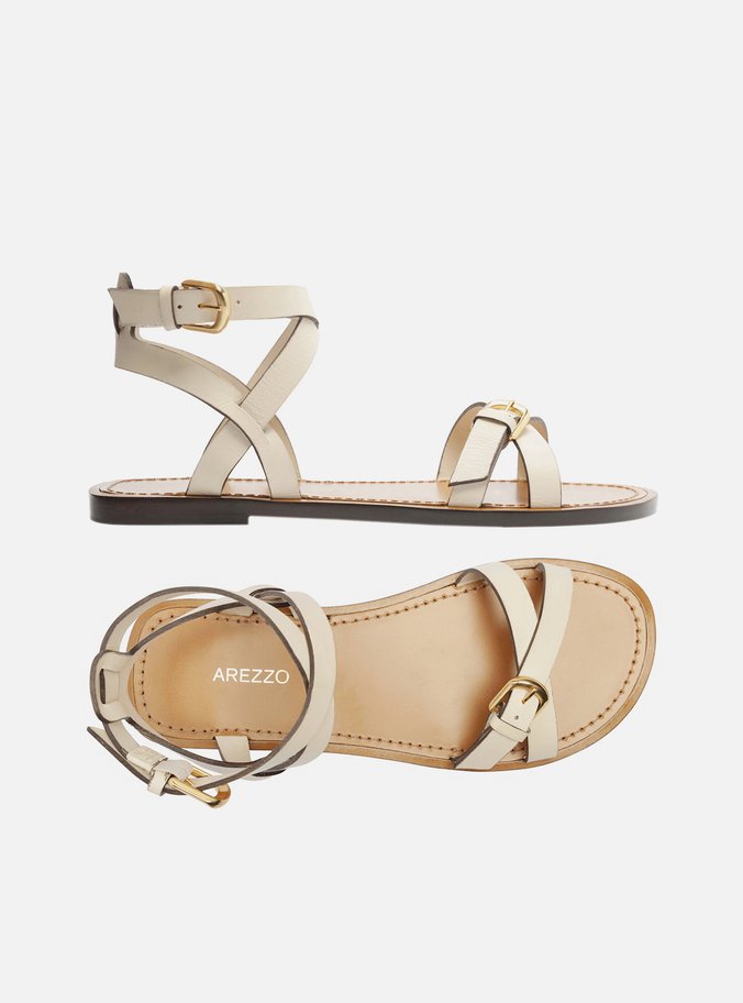 Sandália Rasteira Off-White Couro Tiras Fivelas