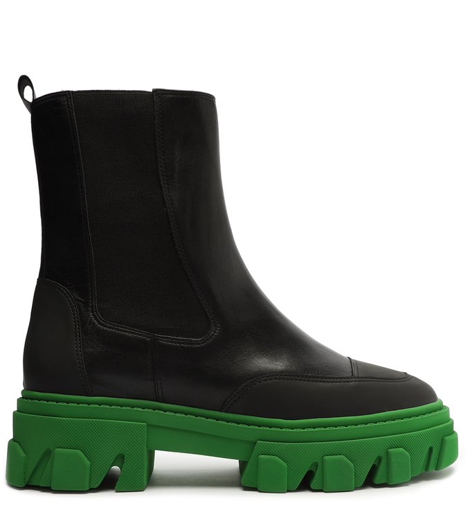 Bota Preta Couro Tratorada Verde Lívia